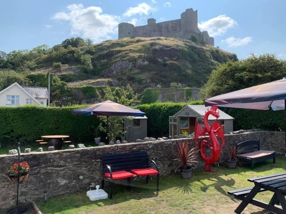 The Queens Hotel Harlech Exterior photo