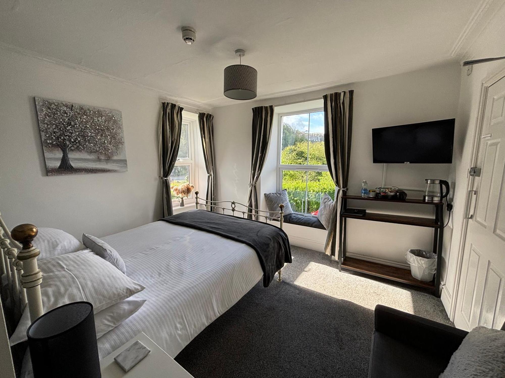 The Queens Hotel Harlech Exterior photo